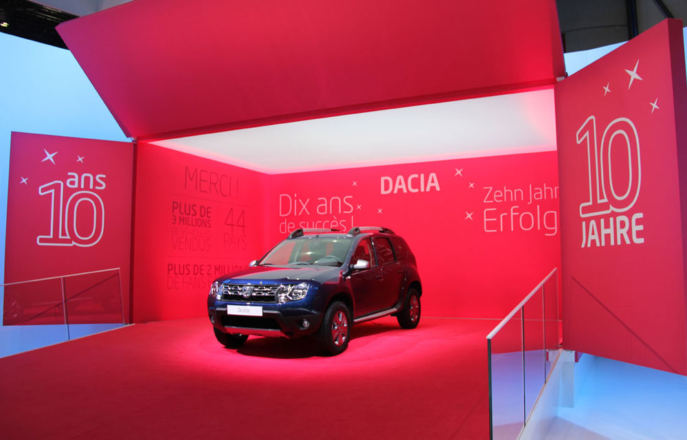 GENEVA 2015 LIVE: Standul Dacia a adunat toate edițiile speciale 10 ani, în frunte cu Duster - Poza 14