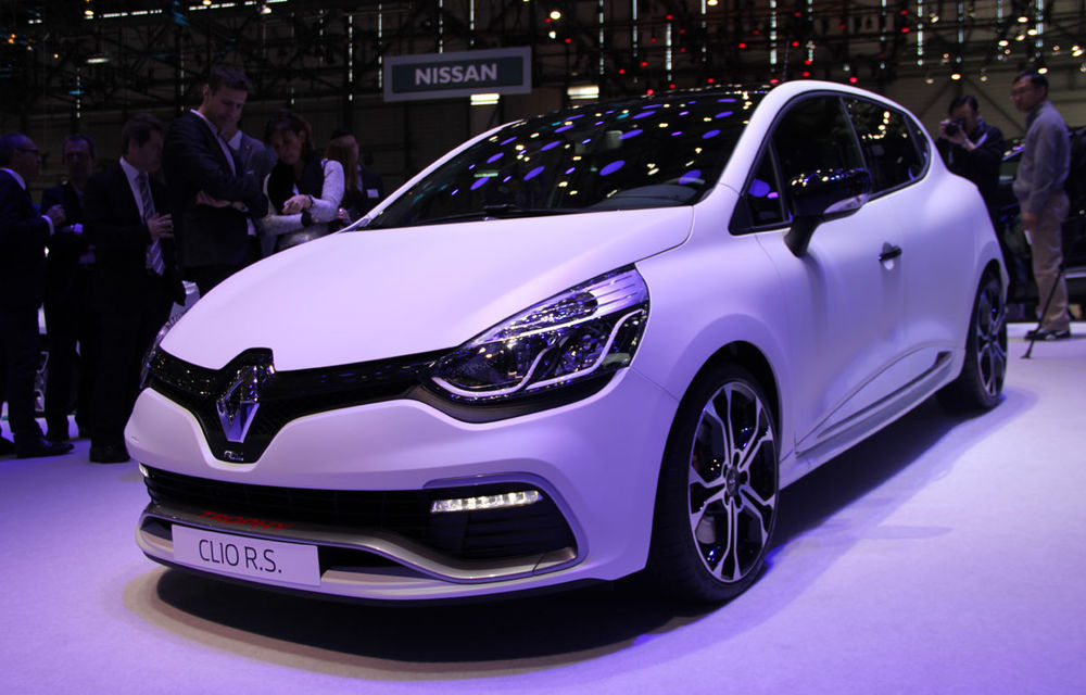 GENEVA 2015 LIVE: Kadjar, noul crossover compact Renault, a fost vedeta standului francez - Poza 12