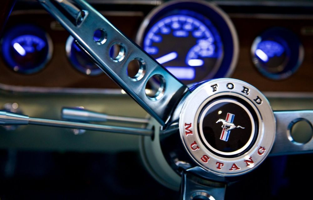 Prima generaţie a lui Ford Mustang reintră în producţie cu tehnologii moderne sub tutela unei alte companii - Poza 6