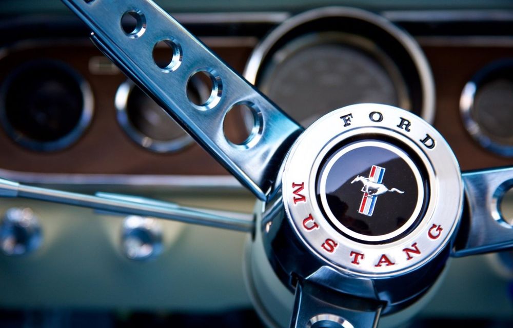 Prima generaţie a lui Ford Mustang reintră în producţie cu tehnologii moderne sub tutela unei alte companii - Poza 7