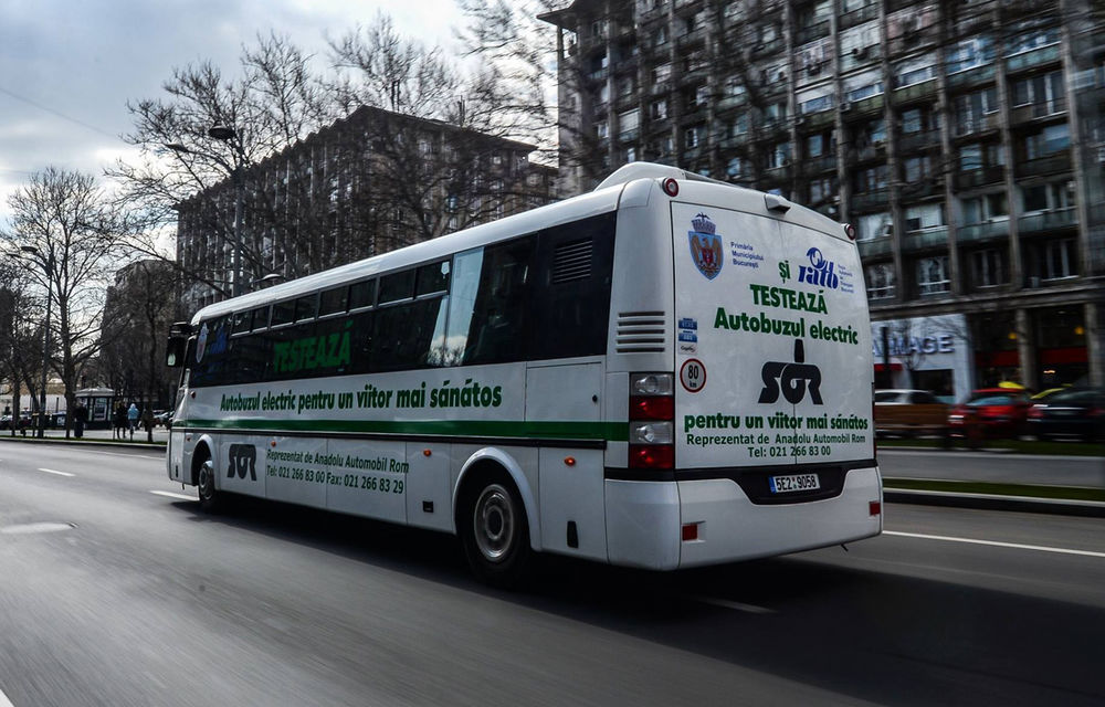 Ne-am plimbat cu primul autobuz electric din Bucureşti. Cât de util este pentru traficul din Capitală? - Poza 2