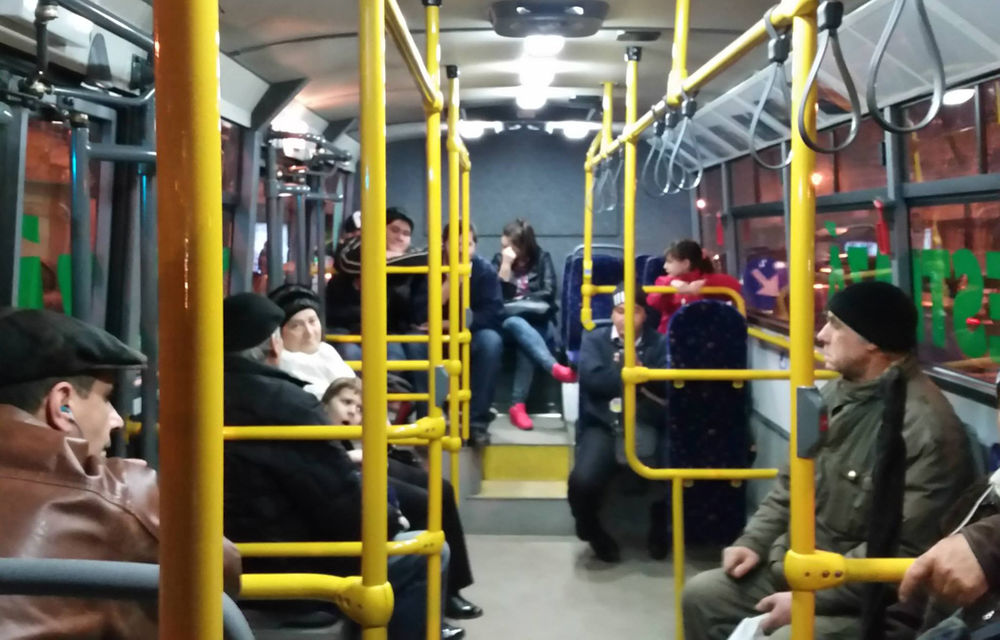 Ne-am plimbat cu primul autobuz electric din Bucureşti. Cât de util este pentru traficul din Capitală? - Poza 3