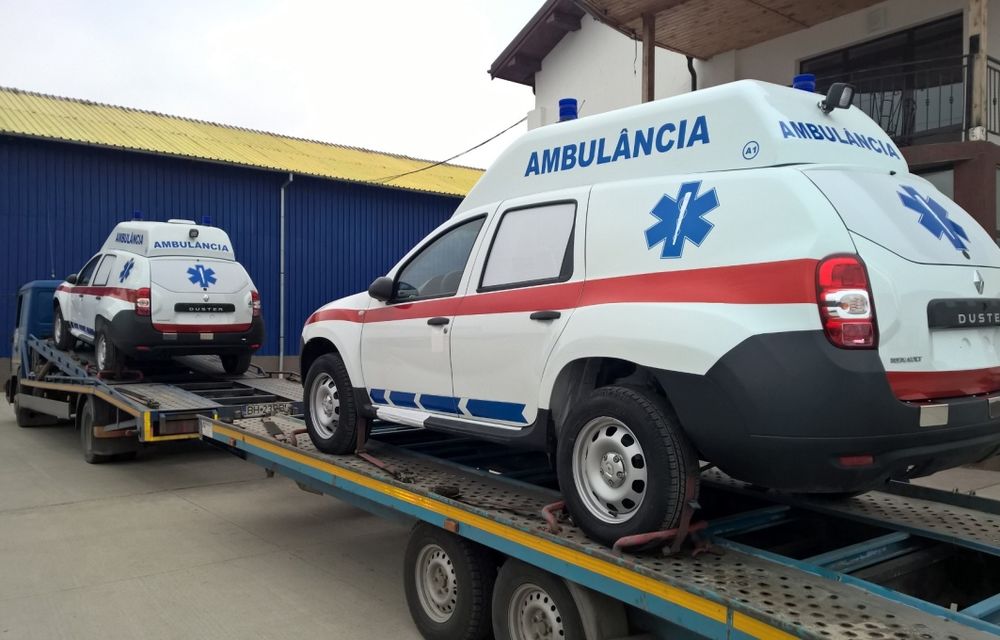 Dacia a început livrarea primelor ambulanţe bazate pe Duster - Poza 2