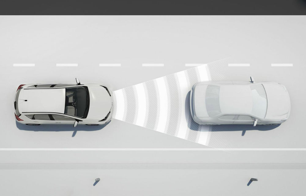 Toyota RAV4 Hybrid şi noul Lexus RX vor oferi sisteme de siguranţă accesibile - Poza 1