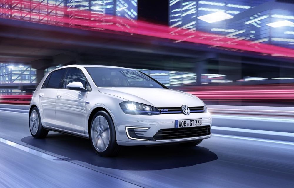 Volkswagen anunță noul Golf Duo: primul model hibrid benzină-diesel din lume - Poza 1