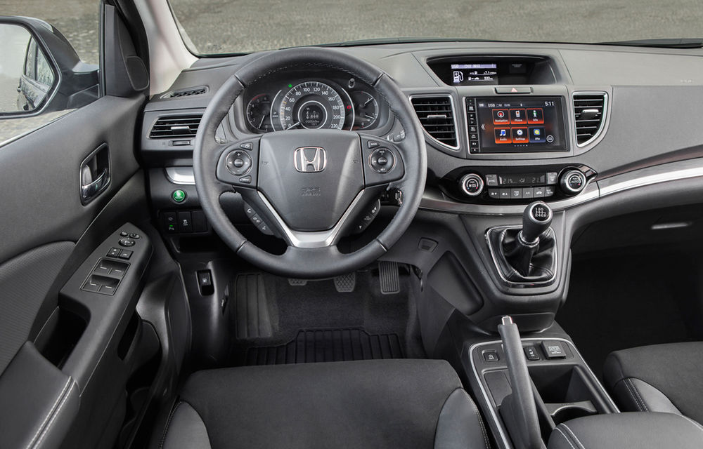 Honda CR-V facelift e disponibil în România: SUV-ul restilizat pleacă de la 26.000 de euro şi primeşte tehnologie de top - Poza 19