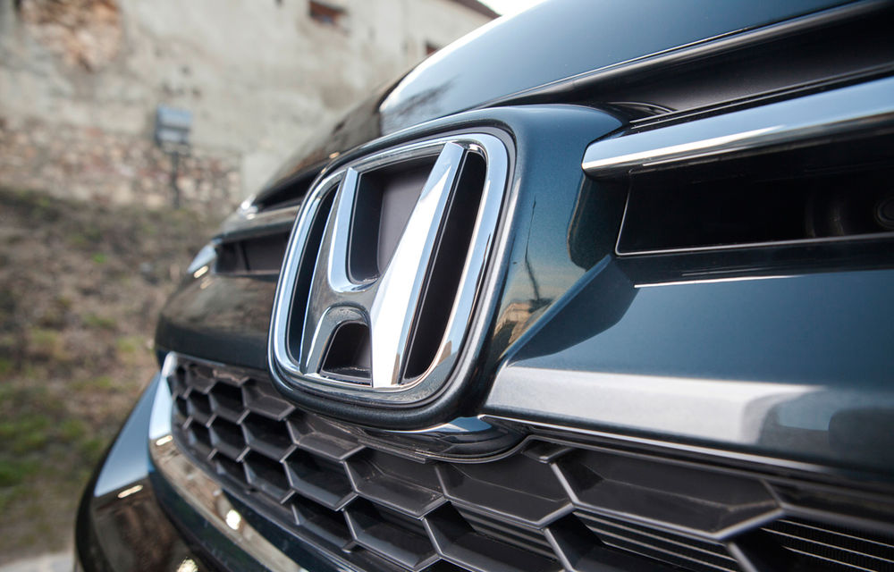 Honda CR-V facelift e disponibil în România: SUV-ul restilizat pleacă de la 26.000 de euro şi primeşte tehnologie de top - Poza 14