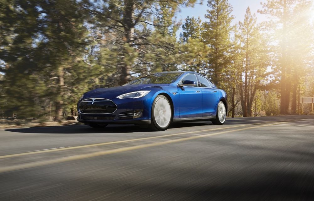 Tesla introduce o variantă a lui Model S: S70D cu tracţiune integrală, două motoare şi 517 CP - Poza 1