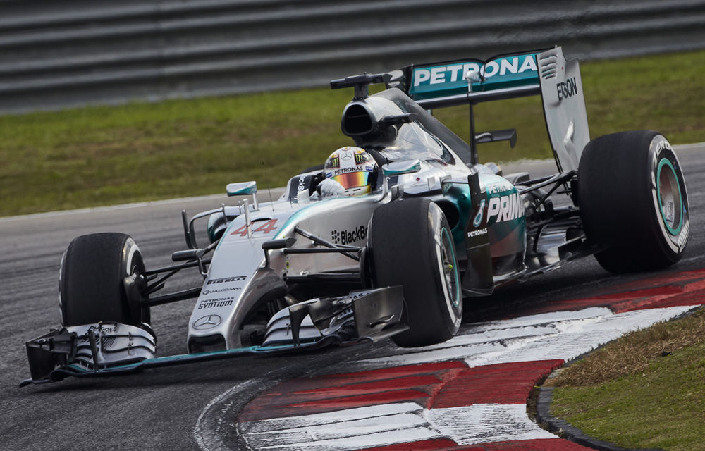 China, antrenamente 1: Mercedes a spulberat concurenţa - Poza 1