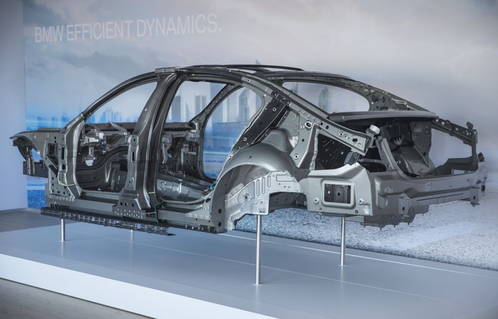 Noua generaţie BMW Seria 7 îşi dezvăluie tehnologiile de top într-o primă galerie foto oficială - Poza 58