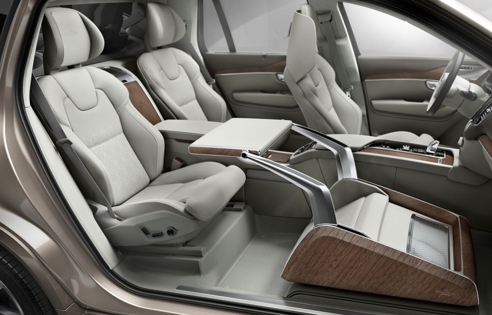 Volvo a prezentat propunerea unei dotări exclusiviste în gama XC90: Lounge Console Concept - Poza 12