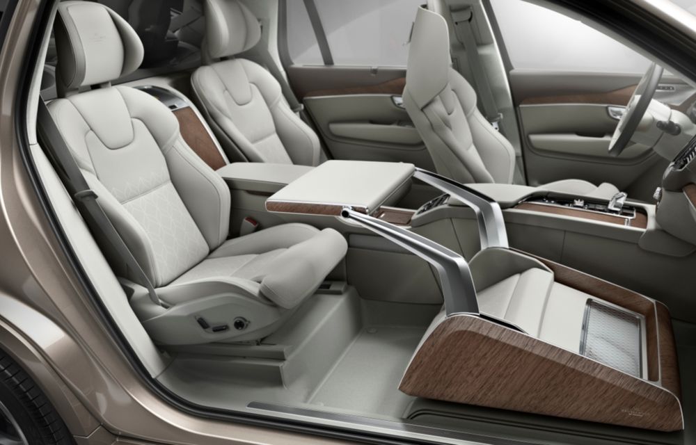 Volvo a prezentat propunerea unei dotări exclusiviste în gama XC90: Lounge Console Concept - Poza 1