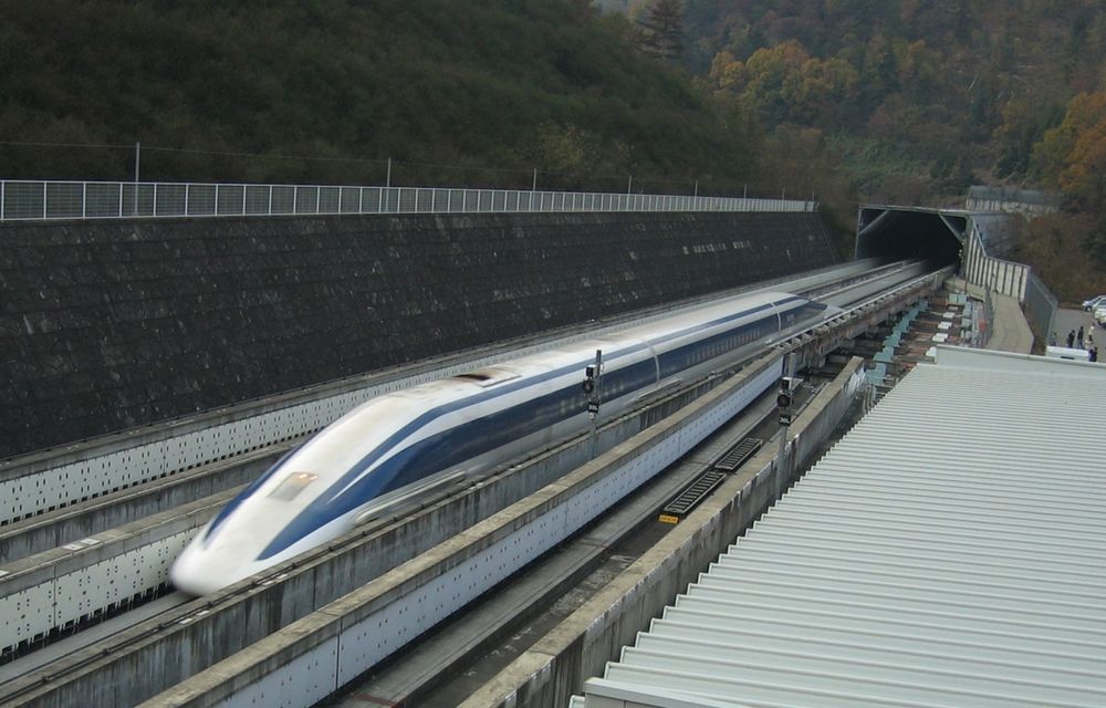 Trenul Maglev din Japonia a stabilit un nou record de viteză: 603 km/h - Poza 1