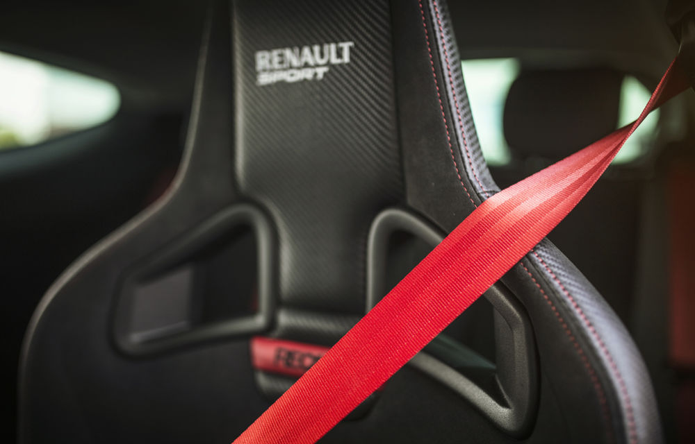 O săptămână cu Renault Megane RS Trophy prin Bucureşti: cu bune şi cu rele - Poza 21
