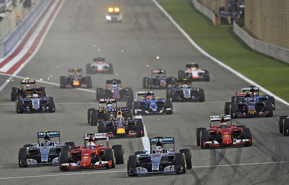 Ecclestone pregăteşte schimbări majore în calendarul Formulei 1 pentru 2016 - Poza 1