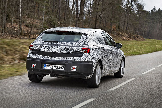 Opel Astra primeşte o nouă generaţie: primele imagini ale noului model - Poza 16