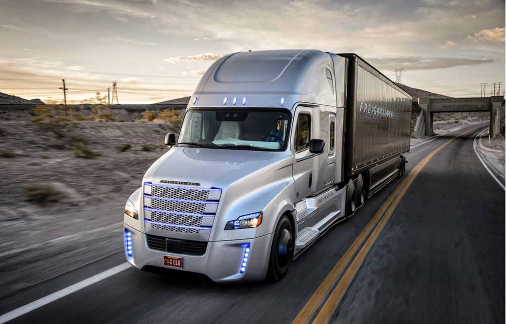 Freightliner Inspiration Truck: primul camion autonom din lume cu drept de rulare pe drumurile publice - Poza 1