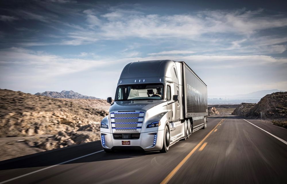 Freightliner Inspiration Truck: primul camion autonom din lume cu drept de rulare pe drumurile publice - Poza 2