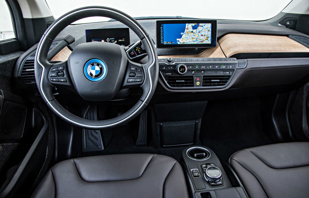 Sistemul de navigaţie al lui BMW i3 şi i8 a fost premiat cu GreenTec Award 2015 - Poza 1