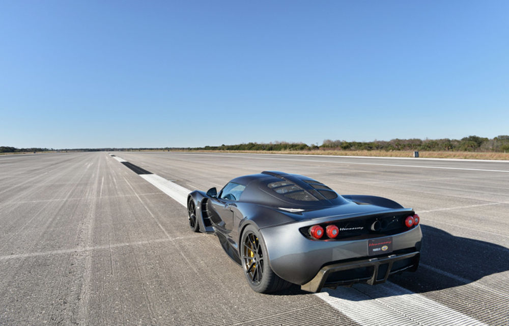 Hennessey Venom GT, supercarul care a atins 435 km/h, se vinde pentru 1.2 milioane de euro - Poza 4