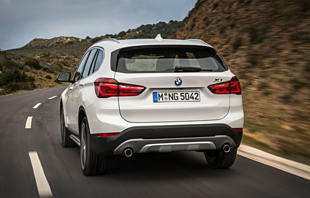 BMW X1 ajunge la a doua generaţie: mai mare, mai încăpător şi cu tracţiune faţă şi integrală - Poza 13