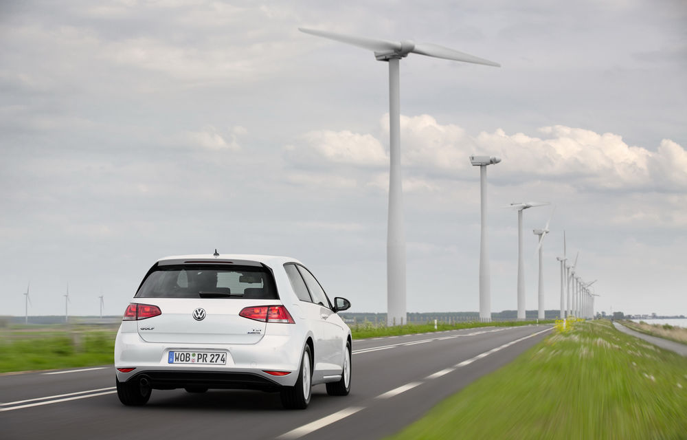Volkswagen Golf TSI BlueMotion: motor 1.0 benzină de 115 CP și consum de 4.3 litri la sută - Poza 14
