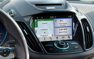 Toyota și Ford se vor alia pentru a respinge ofensiva sistemelor Apple CarPlay și Android Auto
