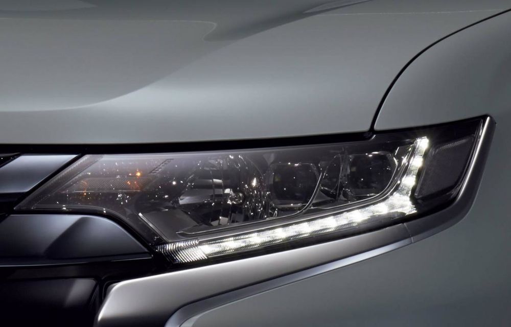 Mitsubishi Outlander PHEV facelift: versiunea hibridă primește modificări importante - Poza 8
