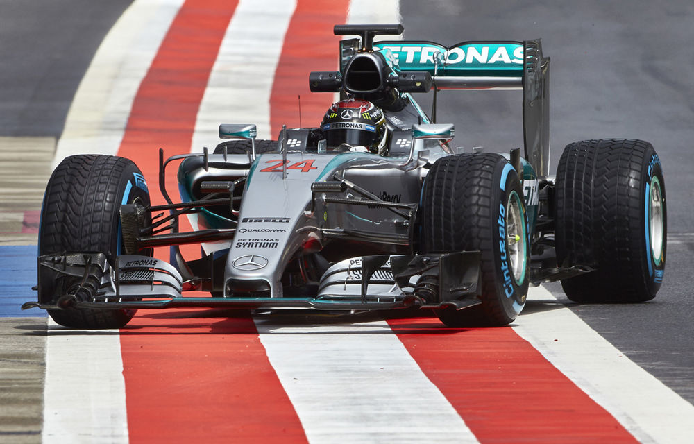 Mercedes a ocupat primul loc la debutul testelor din Austria - Poza 1
