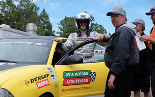 Singurul român la Pikes Peak: pilotul Andrei Mitrașcă a condus mașina de competiție 2.900 de kilometri până la start