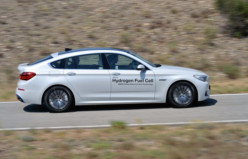 EXCLUSIV: Între hidrogen, apă şi maşini. Am testat tehnologiile maşinilor BMW de mâine - Poza 6