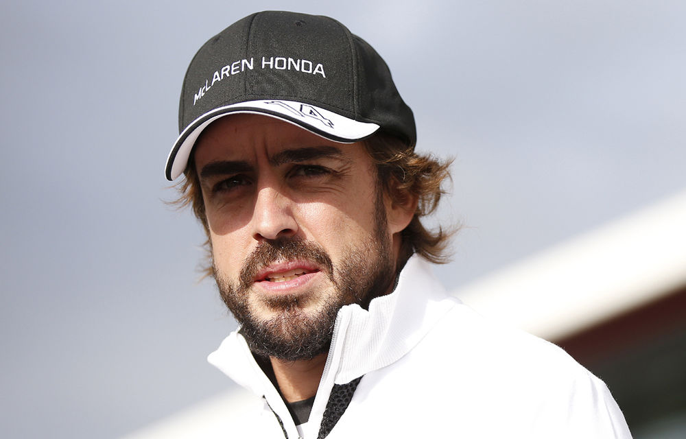 Alonso admite că nu merita să câştige primul punct la Silverstone - Poza 1