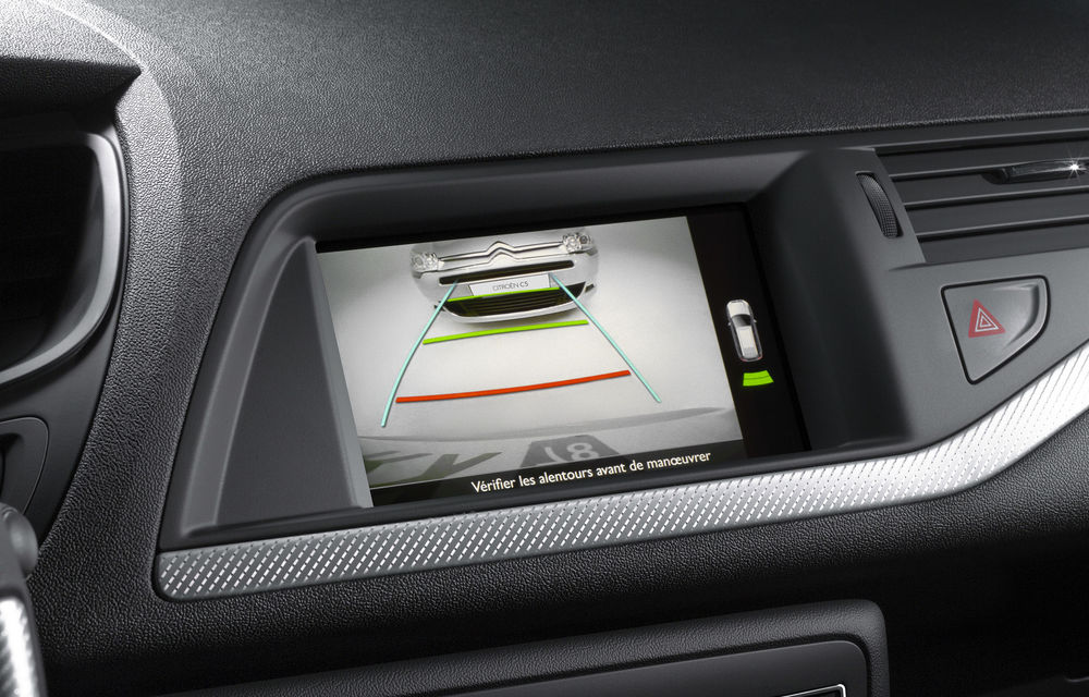 Citroen C5 primește două dieseluri noi și un ecran tactil de 7 inch - Poza 9