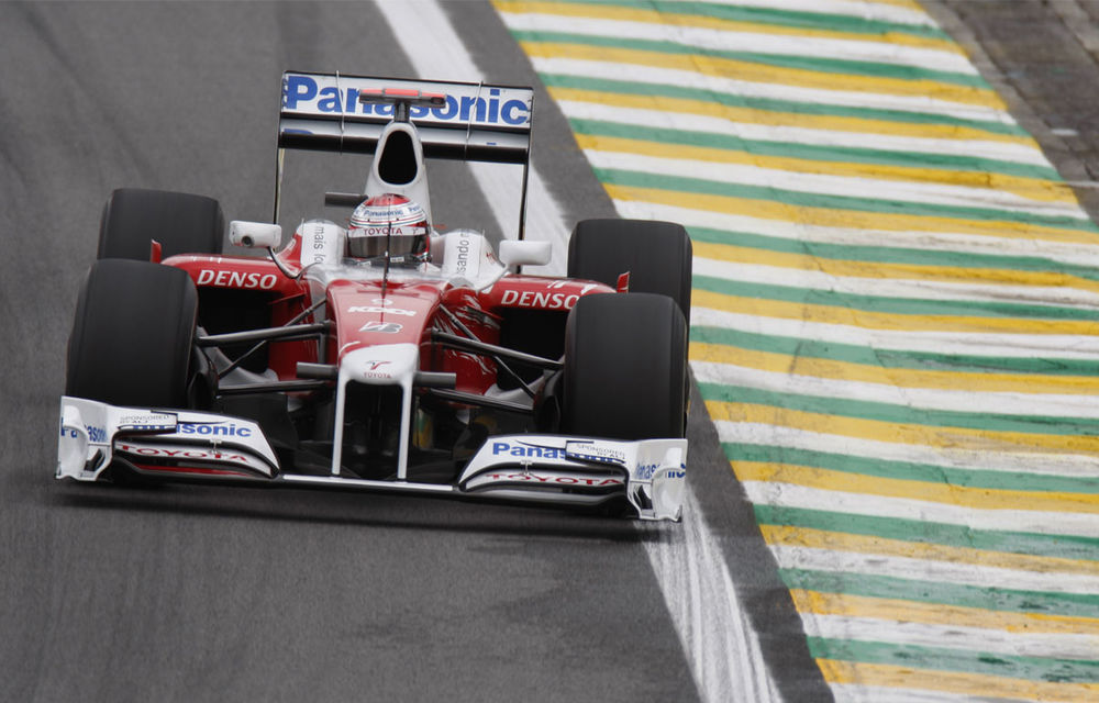 Ecclestone: &quot;Toyota vrea să revină în F1, dar nu cu actualele motoare&quot; - Poza 1