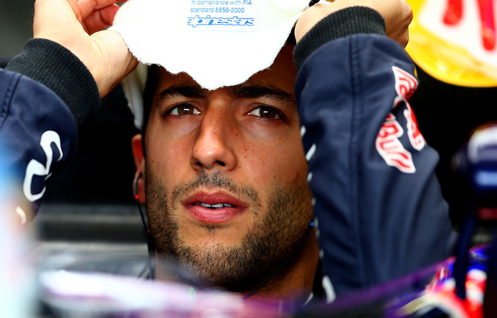 Ricciardo susţine că informaţiile despre o ofertă de la Ferrari sunt simple speculaţii - Poza 1