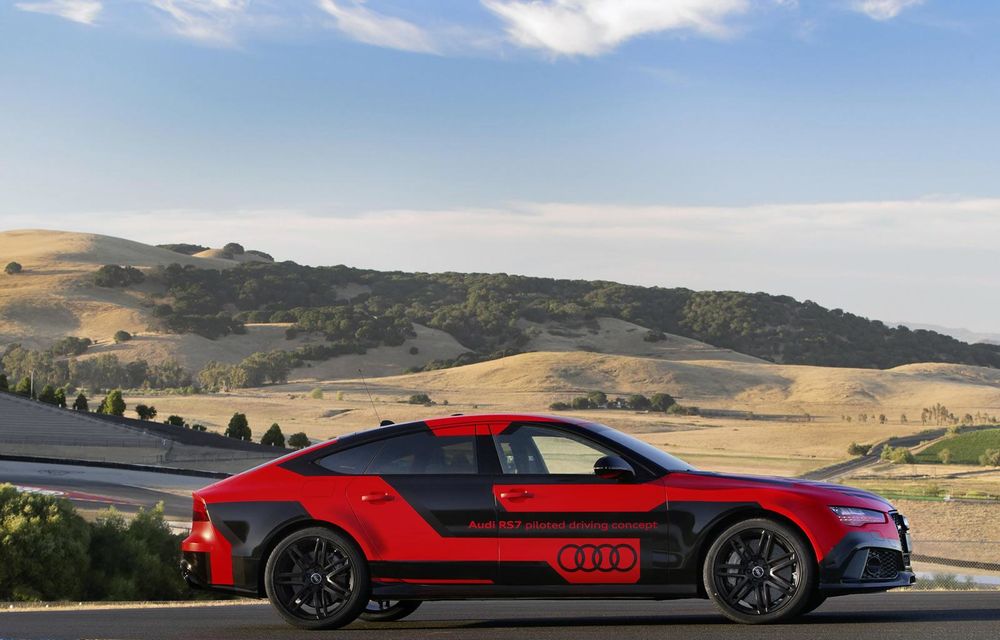 Audi RS7 Piloted Driving: noua versiune anticipează tehnologia prin care viitorul A8 se va conduce singur pe circuit - Poza 7