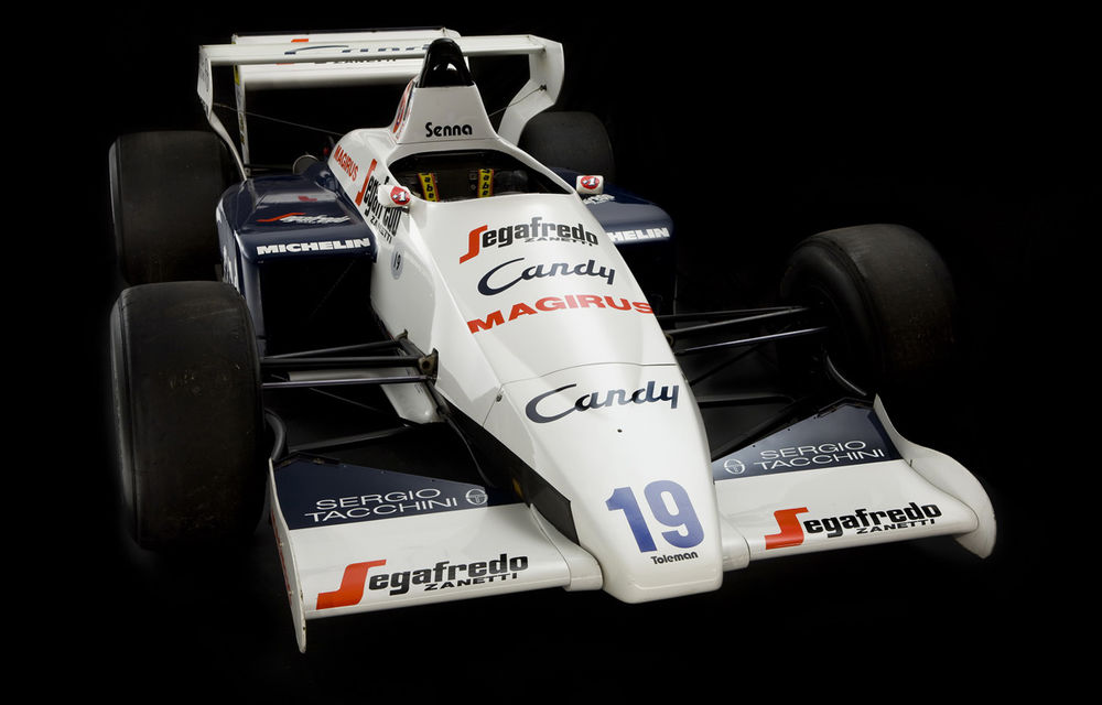 Monopostul pilotat de Senna la Monaco în 1984, scos la licitaţie pentru 1 milion de lire sterline - Poza 2