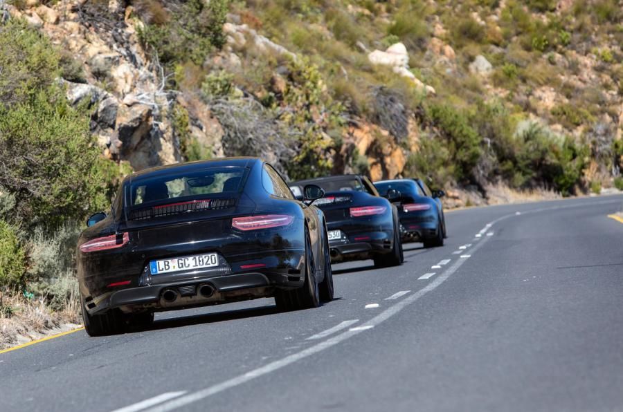Porsche 911 facelift: primele imagini și detalii cu modificările sportivei germane - Poza 16