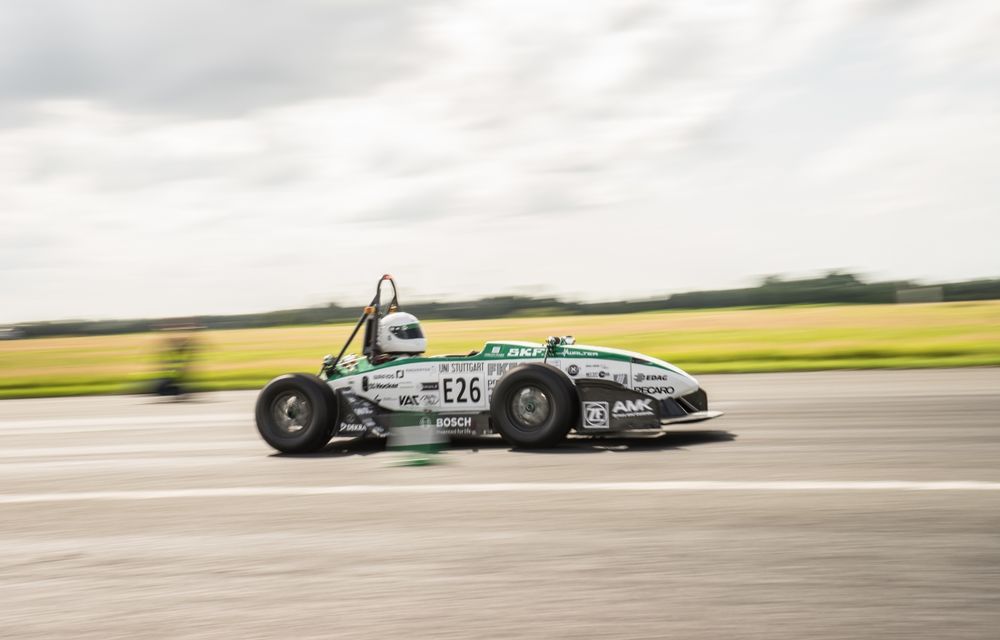 O  echipă de studenți din Germania a realizat cea mai rapidă mașină electrică din lume: 0-100 km/h în 1.78 secunde - Poza 1
