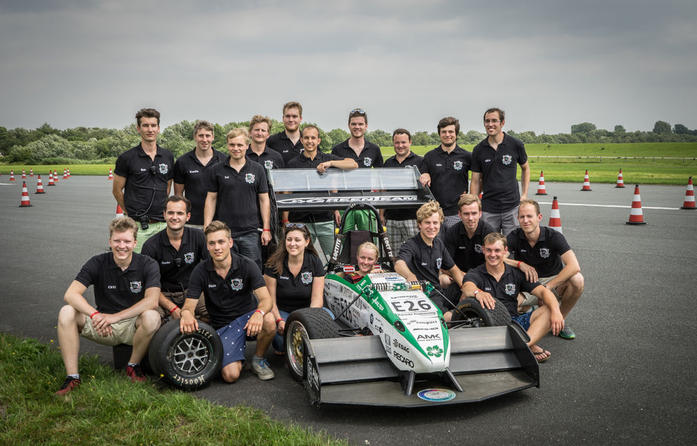 O  echipă de studenți din Germania a realizat cea mai rapidă mașină electrică din lume: 0-100 km/h în 1.78 secunde - Poza 6