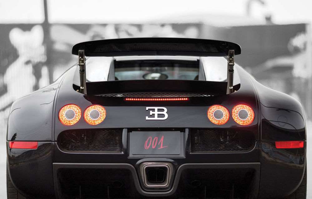Primul Bugatti Veyron de serie este din nou de vânzare - Poza 3