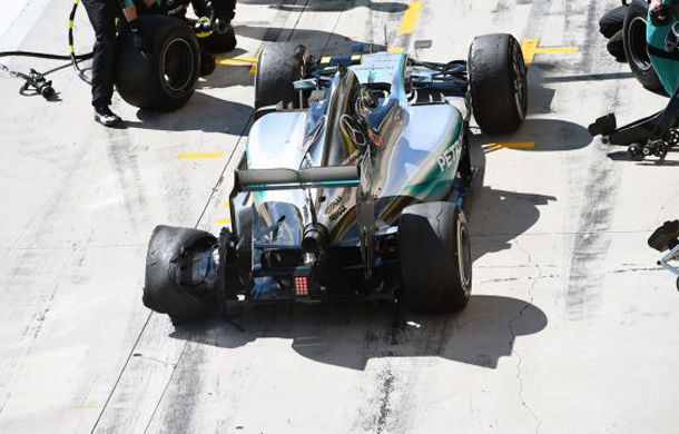 Ricciardo îşi apără duelurile agresive cu Rosberg şi Hamilton: &quot;Aşa voi pilota întotdeauna&quot; - Poza 1