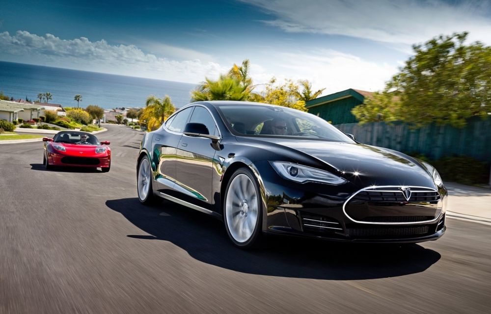 Tesla lansează un program de vânzări prin recomandare: primești 1.000 de dolari dacă îți convingi un prieten să-și cumpere un Model S - Poza 1