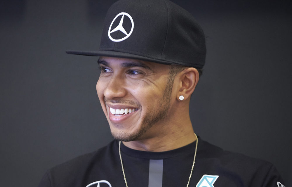 Hamilton vrea să concureze într-o cursă de NASCAR - Poza 1