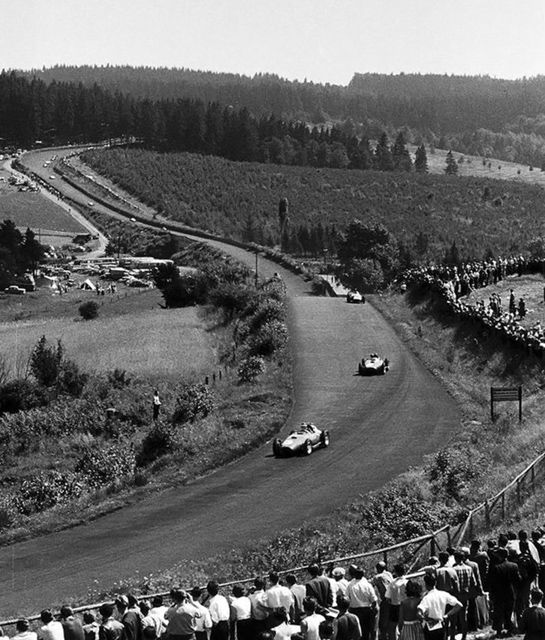 Poveştile Formulei 1: Nurburgring 1957 - Cea mai spectaculoasă victorie a lui Fangio - Poza 4