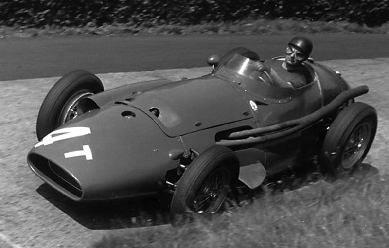 Poveştile Formulei 1: Nurburgring 1957 - Cea mai spectaculoasă victorie a lui Fangio - Poza 2