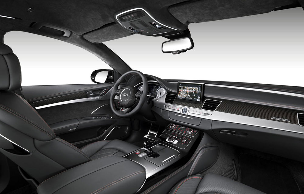 Audi prezintă noul S8 Plus: 605 CP şi 3.8 secunde pe 0-100 km/h pentru cel mai rapid A8 din istorie - Poza 17