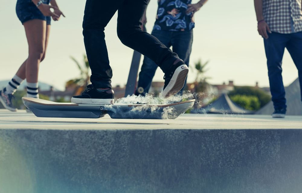 Lexus ne prezintă în acțiune skateboard-ul cu levitație magnetică - Poza 2