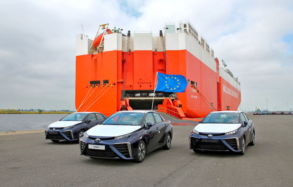 Toyota Mirai a ajuns în Europa. Modelul alimentat cu hidrogen e disponibil deocamdată în doar trei țări: Germania, Anglia și Danemarca - Poza 1