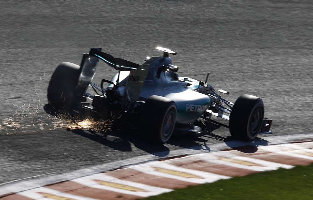Pirelli: &quot;Explozia pneului lui Rosberg s-a produs din cauze externe&quot; - Poza 1
